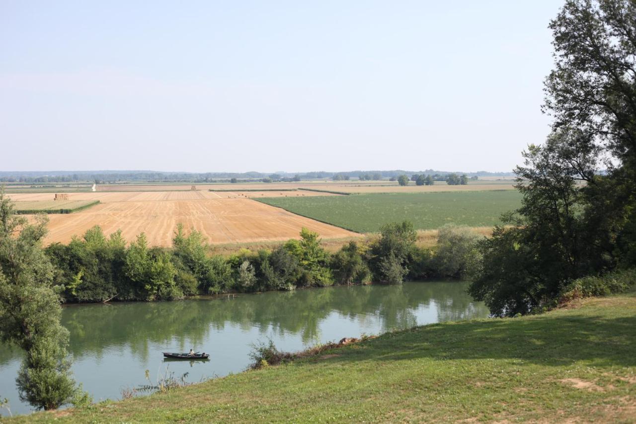 Le Relais Du Doubs En Bourgogne Bed & Breakfast Ciel Exterior photo